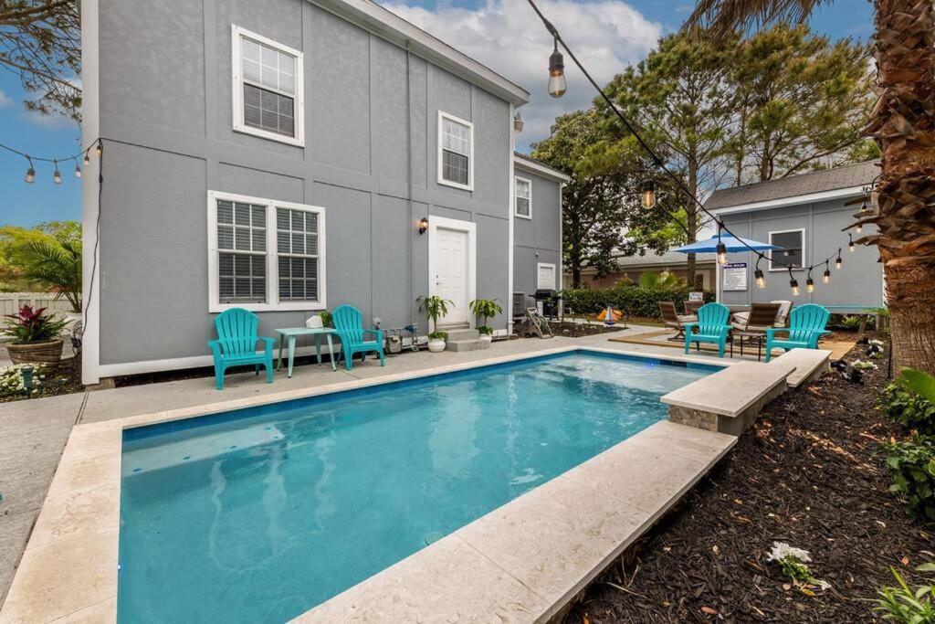 5/3 With A Heated Pool 2 Min From Beach, Updated Villa Galveston Exterior photo